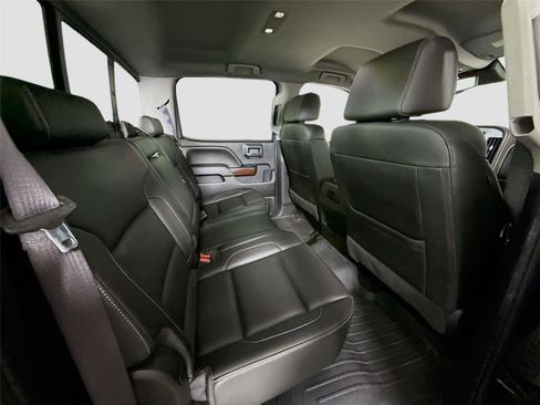 Used 2017 GMC Sierra 3500 SLT w/ Duramax Plus Package image 20