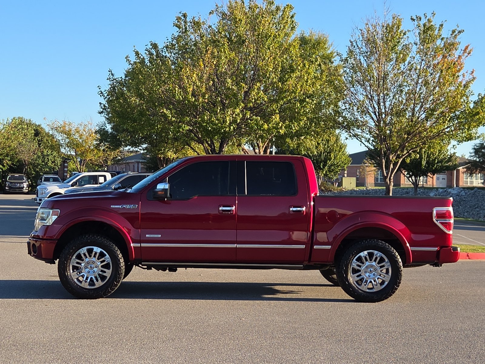 Used 2014 Ford F150 Platinum RWD image 3