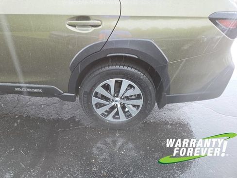 Used 2024 Subaru Outback Premium AWD/4WD image 22