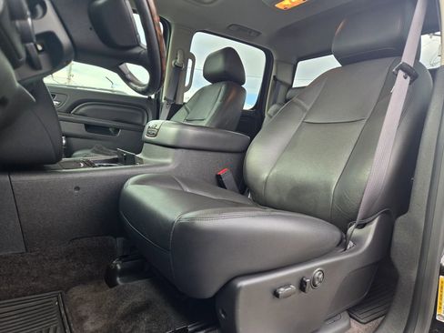 Used 2012 GMC Sierra 3500 Denali image 10