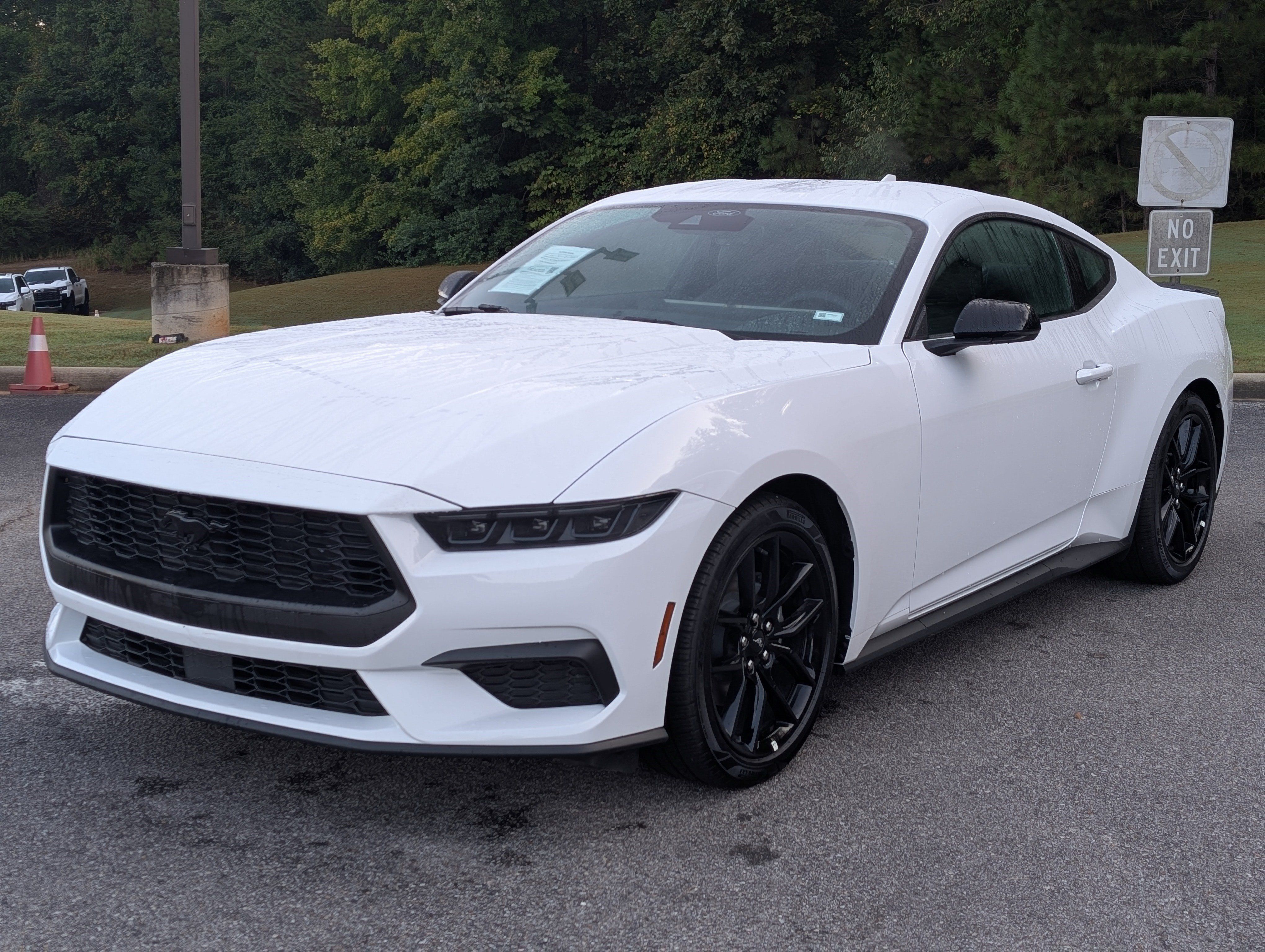 Used 2026 Ford Mustang Premium RWD image 5