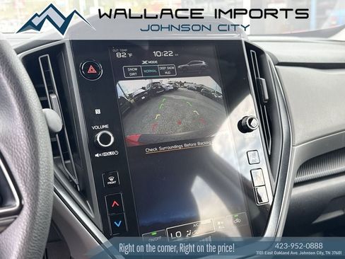 Used 2026 Subaru Crosstrek 2.5i Premium AWD/4WD image 16