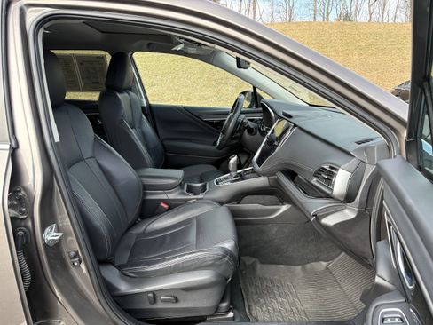 Used 2023 Subaru Outback Limited image 27
