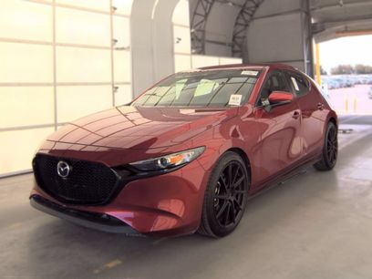 Used 2019 MAZDA MAZDA3 Hatchback w/ Preferred Package