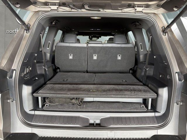 Certified 2025 Lexus LX 700h Luxury AWD/4WD image 23