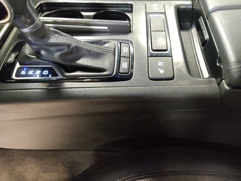 Used 2018 Genesis G80 3.8 w/ Option Group 02 image 26