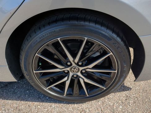 Used 2023 Toyota Camry SE image 33