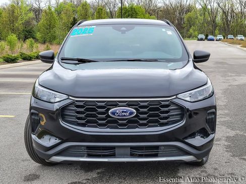 Used 2025 Ford Escape ST-Line AWD/4WD image 4