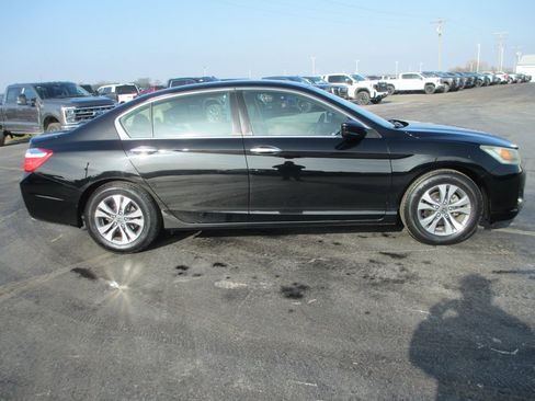 Used 2014 Honda Accord LX image 3