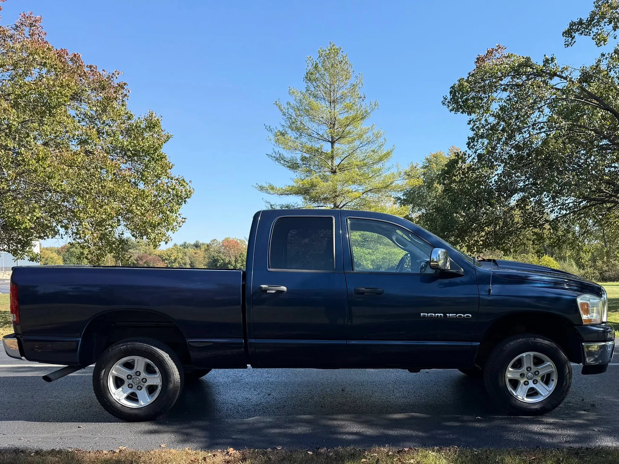Used 2006 Dodge Ram 1500 Truck SLT AWD/4WD image 8
