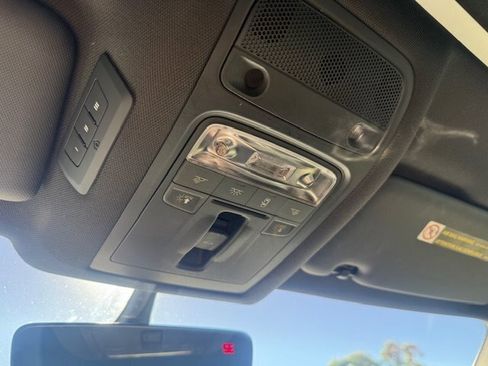 Used 2017 Audi Q3 2.0T Premium Plus w/ Premium Plus Package image 11