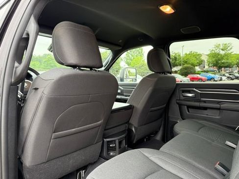 Used 2025 RAM 2500 Big Horn AWD/4WD image 27