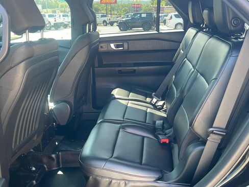Used 2020 Ford Explorer 4WD Police Interceptor image 10