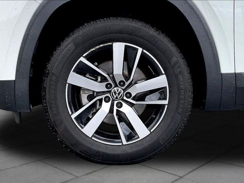 Used 2021 Volkswagen Atlas SE FWD image 11