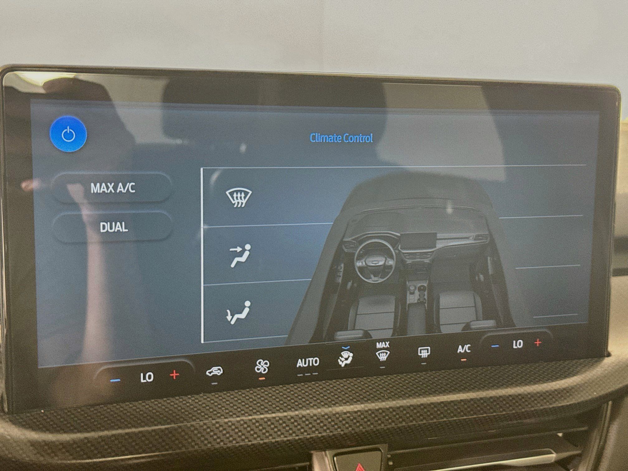 Used 2024 Ford Escape ST-Line w/ Tech Pack #1 FWD image 19