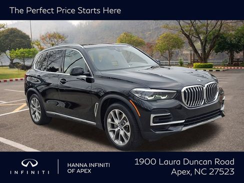 Used 2022 BMW X5 xDrive40i w/ Climate Comfort Package image 1