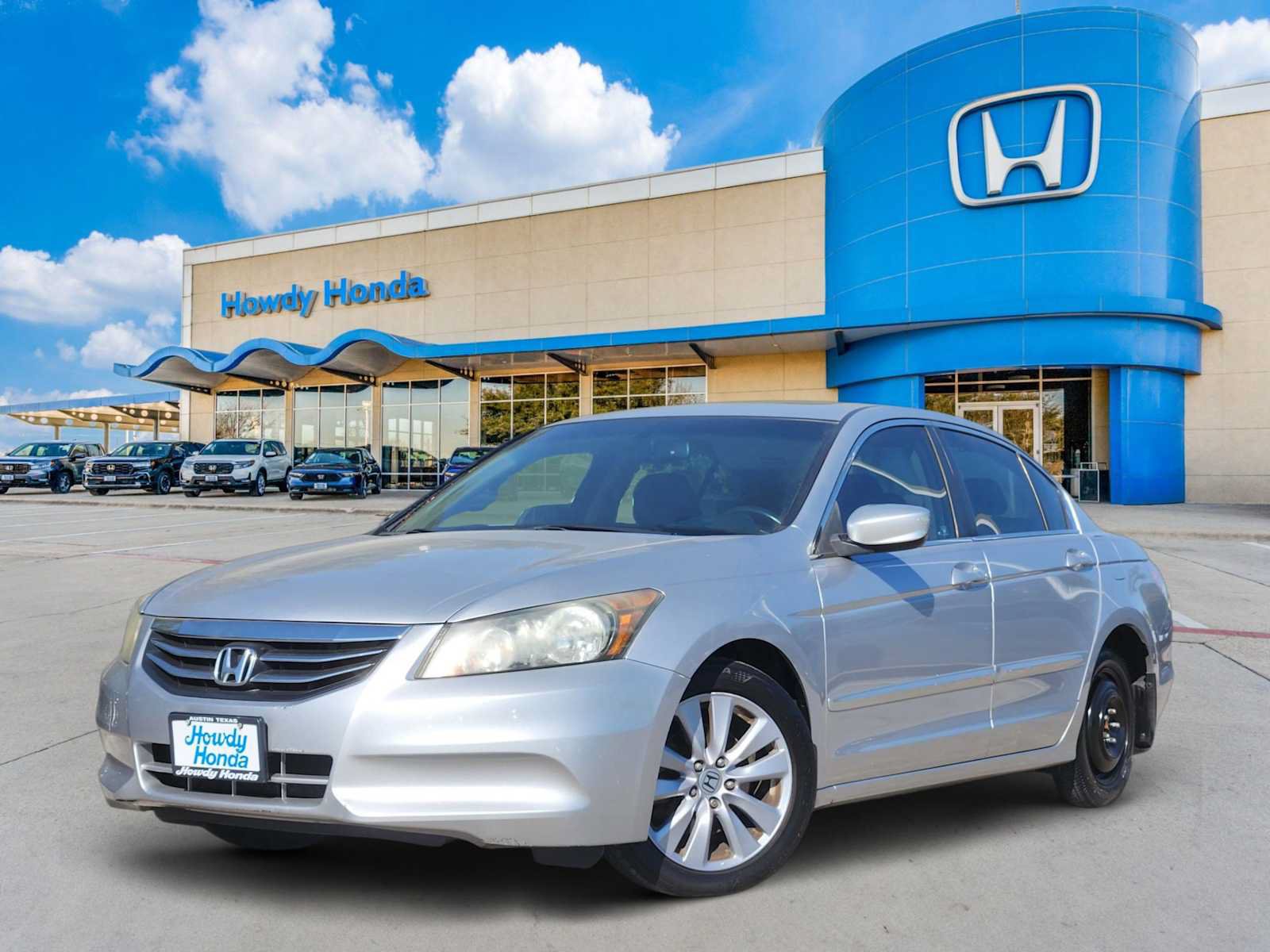 Used 2011 Honda Accord EX-L image 1