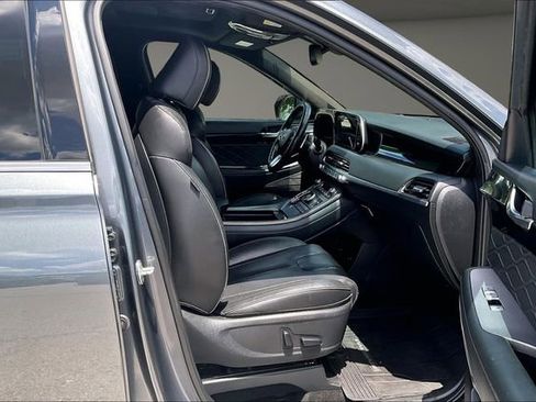 Used 2022 Hyundai Palisade Calligraphy FWD image 7