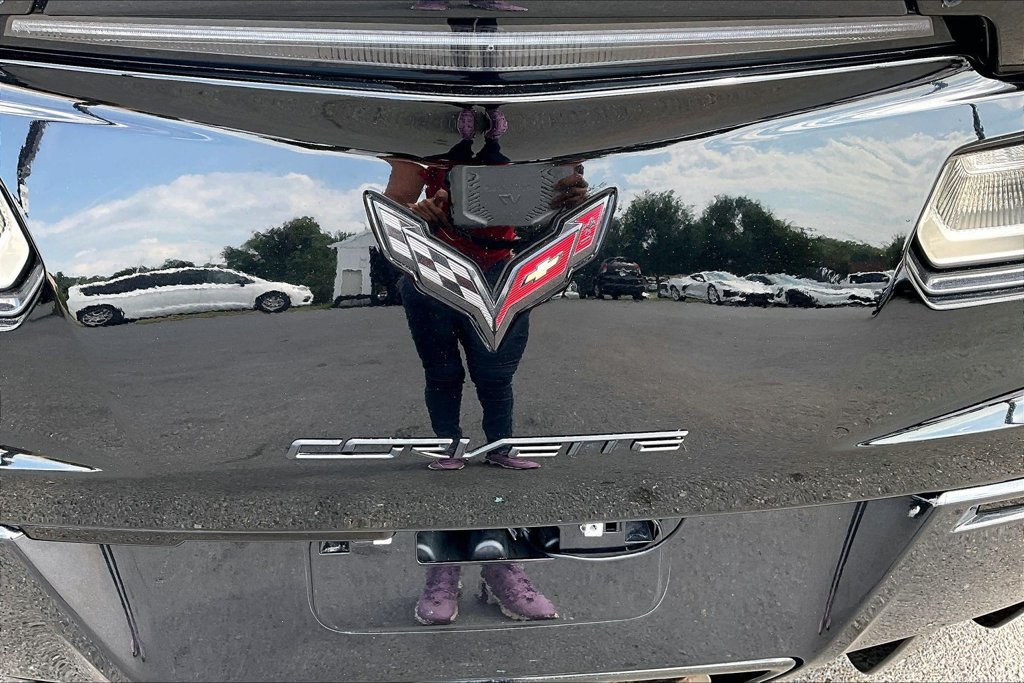 Used 2016 Chevrolet Corvette Z06 w/ 3LZ Preferred Equipment Group RWD image 25
