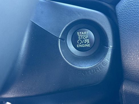 Used 2022 Jeep Renegade Latitude image 25