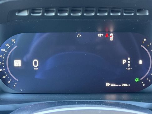 New 2026 Volvo XC90 B5 Core w/ Protection Package image 30