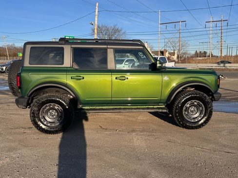Used 2024 Ford Bronco Outer Banks image 5