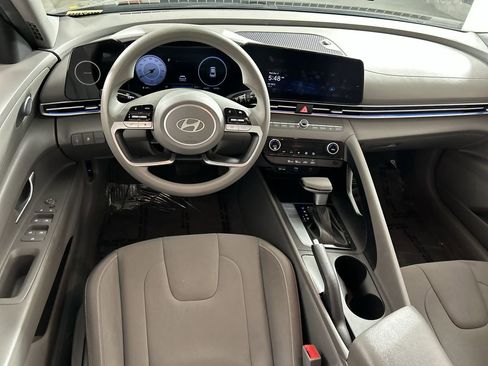 Used 2024 Hyundai Elantra SEL image 22