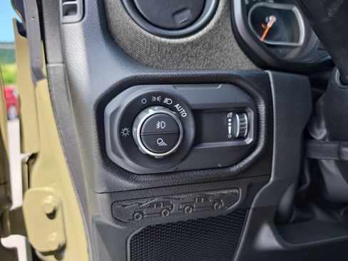 New 2026 Jeep Gladiator Willys AWD/4WD image 20
