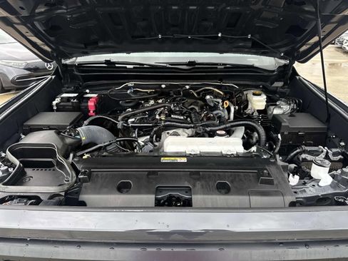 Used 2025 Toyota Tacoma SR RWD image 10