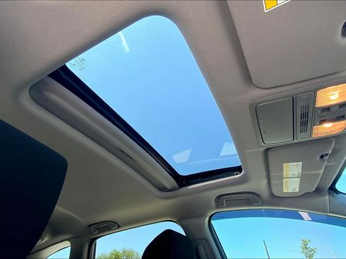 Used 2022 Honda CR-V EX image 14
