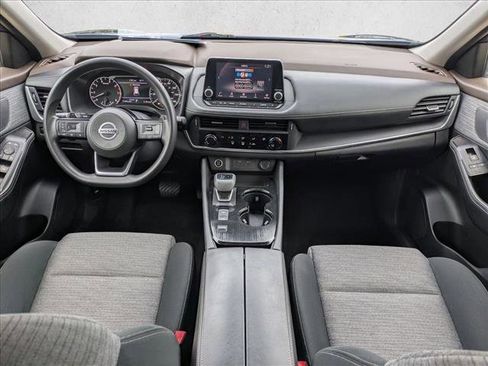 Used 2021 Nissan Rogue S FWD image 16