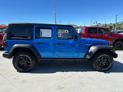 Used 2023 Jeep Wrangler Unlimited AWD/4WD image 9