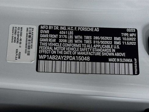 Certified 2023 Porsche Cayenne S Platinum w/ Premium Package Plus image 33