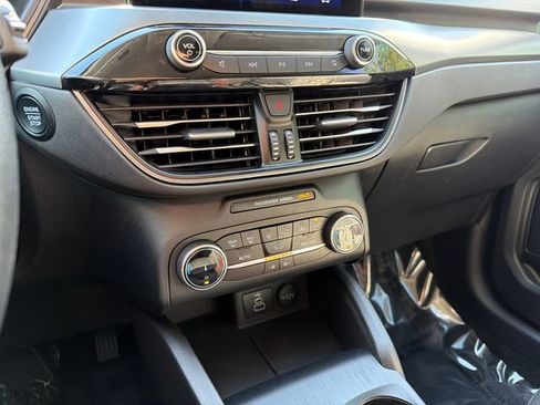 Used 2025 Ford Escape Active FWD image 25