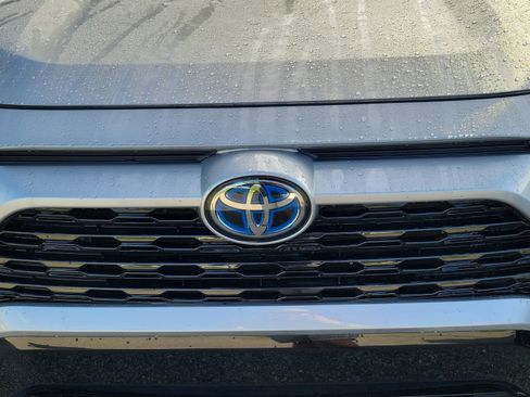 Used 2023 Toyota RAV4 XSE w/ XSE Grade Weather Package AWD/4WD image 14
