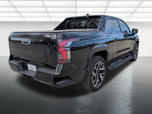 New 2024 Chevrolet Silverado EV RST image 33