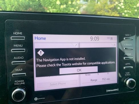 Used 2024 Toyota Camry SE FWD image 23