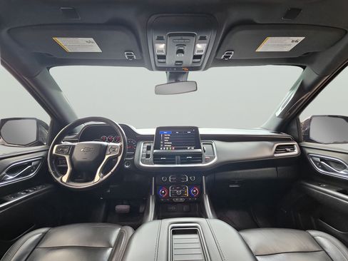 Used 2021 Chevrolet Suburban Z71 w/ Rear Media and Nav Package AWD/4WD image 15