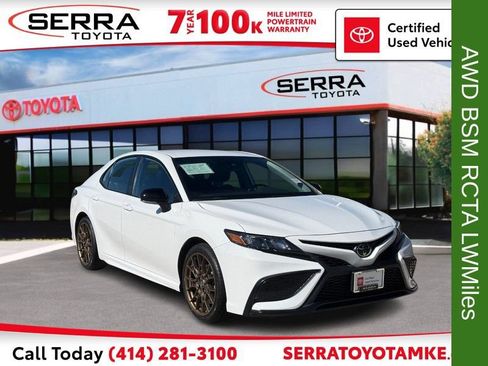 Used 2023 Toyota Camry SE w/ Convenience Package AWD/4WD image 1