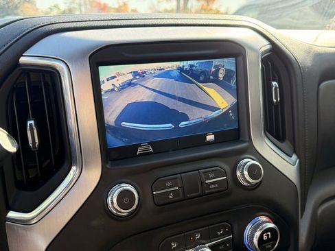 Used 2021 GMC Sierra 1500 Elevation image 21