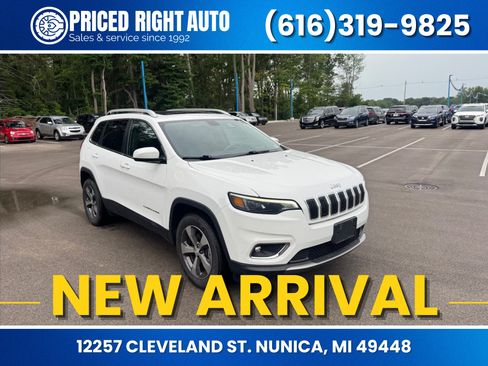 Used 2019 Jeep Cherokee Limited AWD/4WD image 1