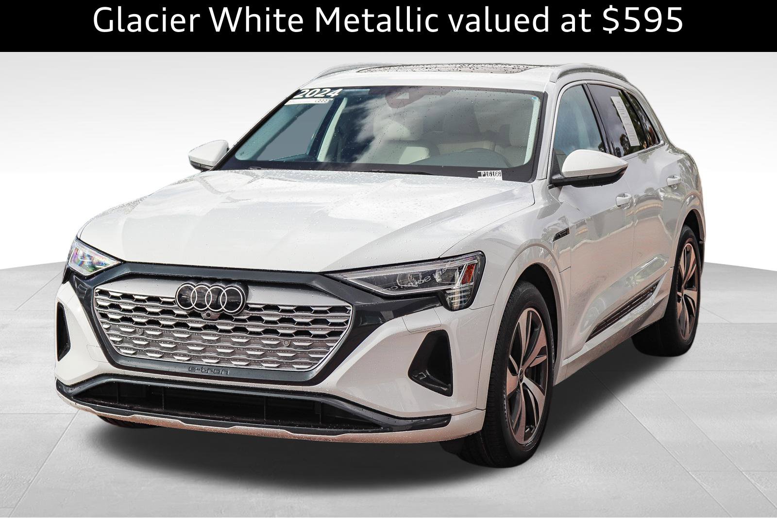 Used 2024 Audi Q8 e-tron Premium Plus AWD/4WD image 3
