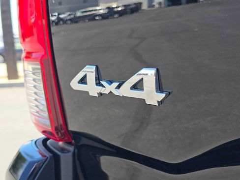 Used 2023 Toyota Tacoma SR AWD/4WD image 14