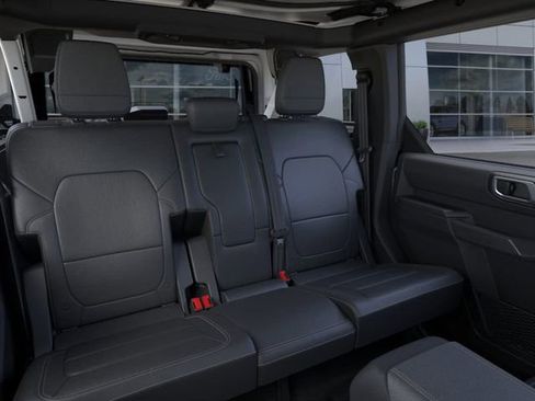 New 2025 Ford Bronco Badlands w/ Sasquatch Package AWD/4WD image 11