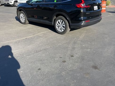 Used 2025 Honda CR-V LX image 7