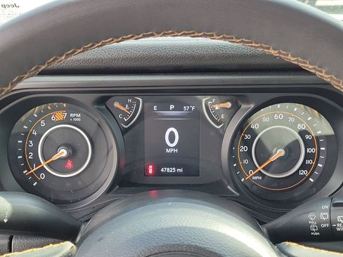 Used 2024 Jeep Wrangler Sport S image 26