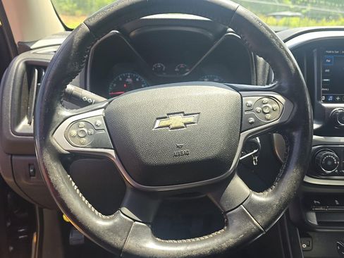Used 2021 Chevrolet Colorado LT w/ Fleet Safety Package RWD image 13