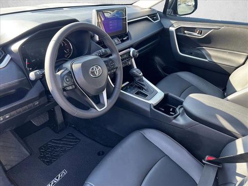 Certified 2025 Toyota RAV4 XLE Premium image 9