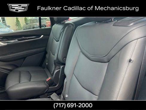 Used 2023 Cadillac XT6 Premium Luxury AWD/4WD image 17