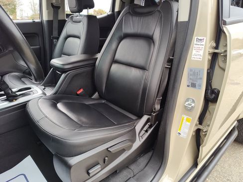 Used 2021 Chevrolet Colorado ZR2 w/ ZR2 Dusk Special Edition image 22